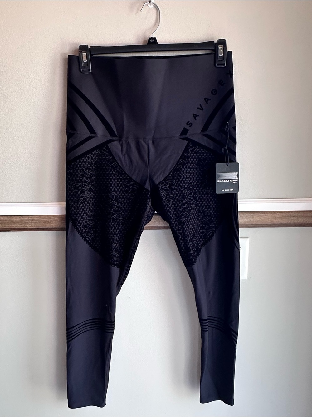 Savage X Fenty Special FX High Waist Sculpting Leggings Flocked​